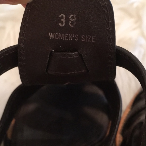 Brown Tod NWOB Tod’s Brown Heels/Sandals